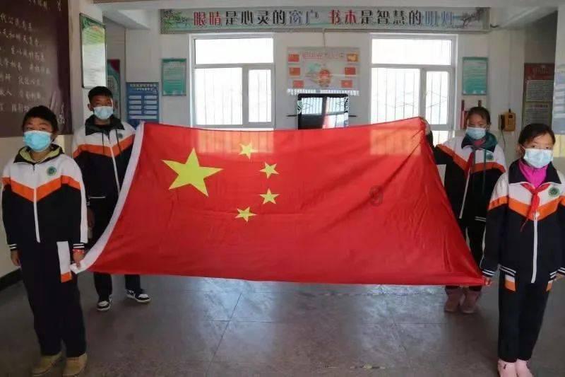 矮人国之战3中文无敌版
